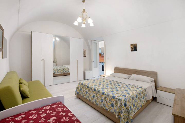 Holiday rental for 7 people, child-friendly in Naples Province