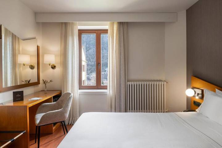Hôtel pour 2 personnes, avec terrasse et vue, animaux acceptés à Andorre-la-Vieille - 4