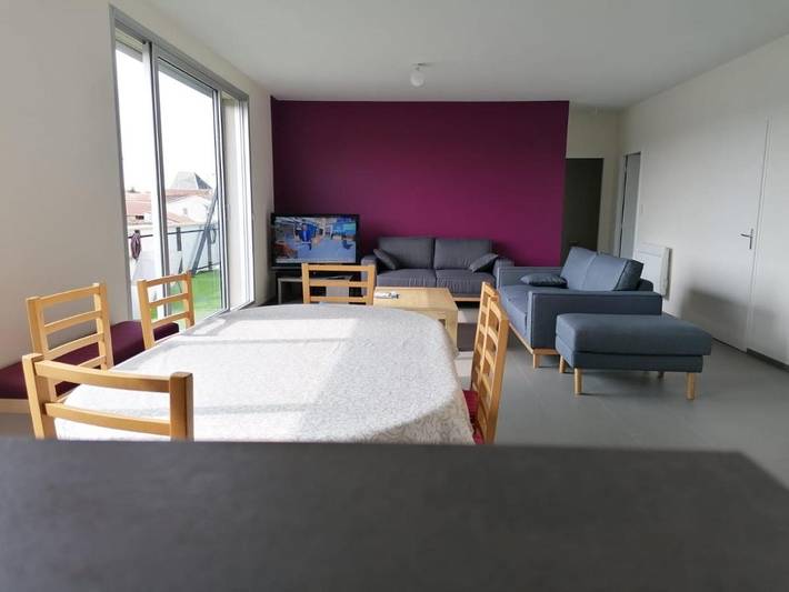 Gîte pour 7 personnes, avec vue et terrasse à Cerizay - 2