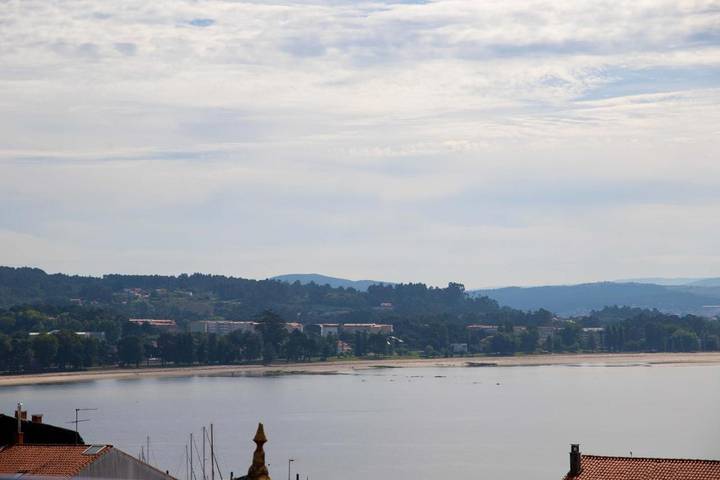 Apartamento para 2 personas, con vistas y terraza en Boiro