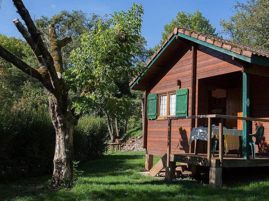 Camping Collonges la Rouge - Chalet 4 persons - Olga Mini-Chalet without sanitary facilities in Collonges-la-Rouge, Massif Central