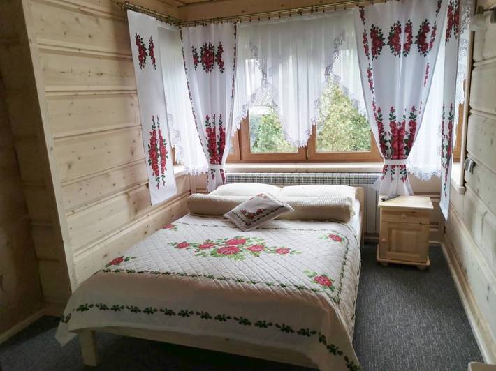 Apartament wakacyjny dla 3 osób, z Ogród i Sauna oraz Widok w Małe Ciche