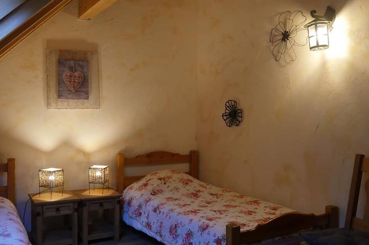 Location de vacances pour 10 personnes, avec jardin et balcon, animaux acceptés à Fouchy - 3