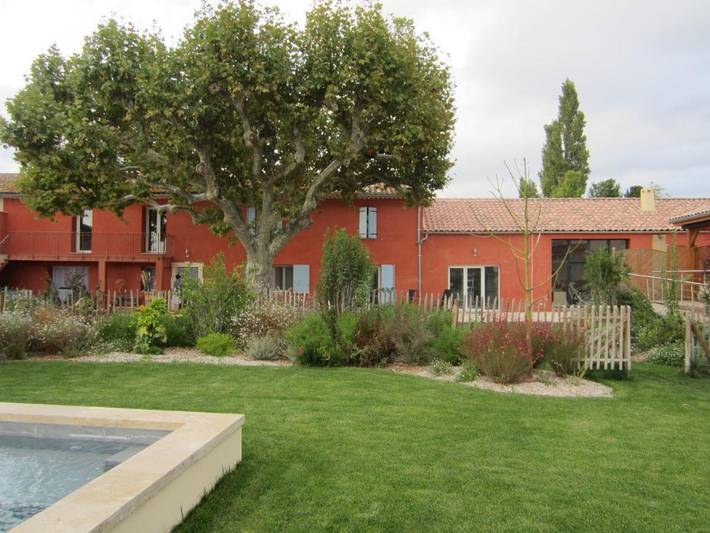 Chambre d’hôte pour 2 personnes, avec Terrasse ainsi que Jardin et Piscine à Salon-de-Provence