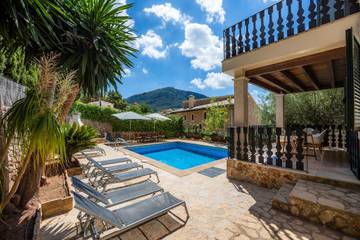 Holiday home in Valldemossa, Serra de Tramuntana für 9 