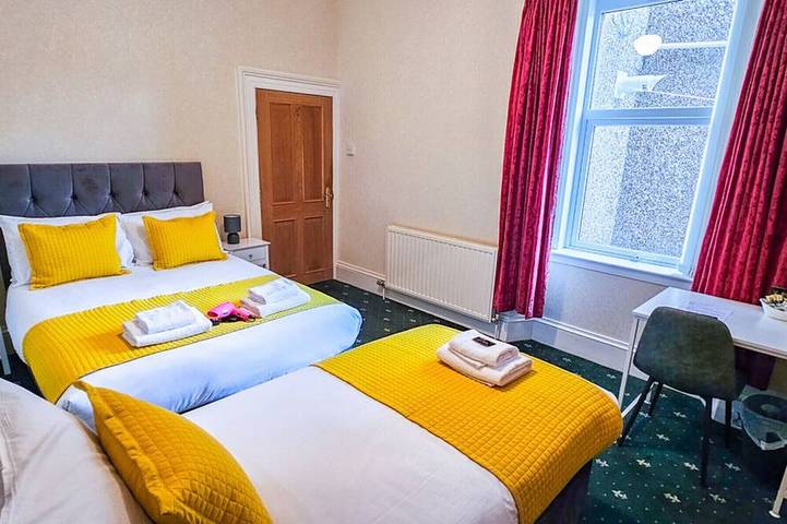Alojamiento y desayuno para 3 personas en Inverness