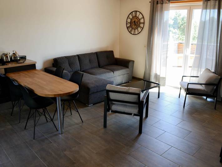 Gîte pour 4 personnes, avec balcon/terrasse, adapté aux familles à Froidchapelle - 2