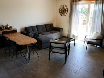Location De Vacances pour 4 Personnes dans Froidchapelle, Hainaut, Photo 1