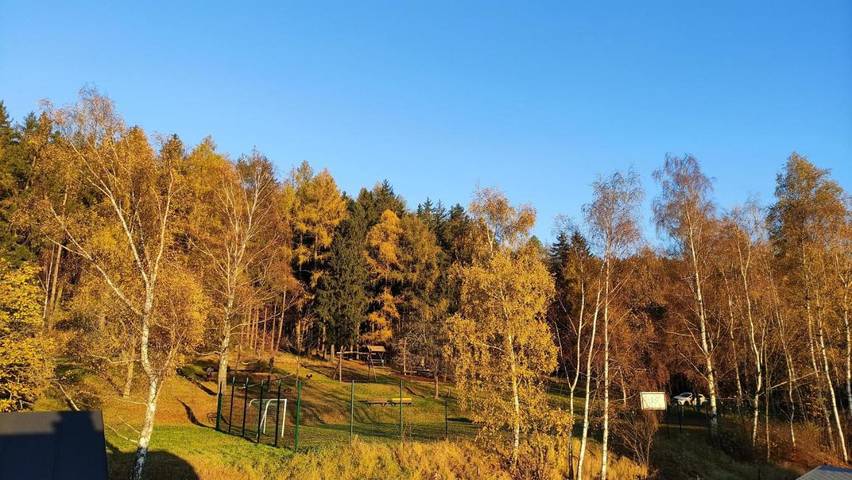 Ferienwohnung für 4 Personen, mit Terrasse und Garten sowie Ausblick