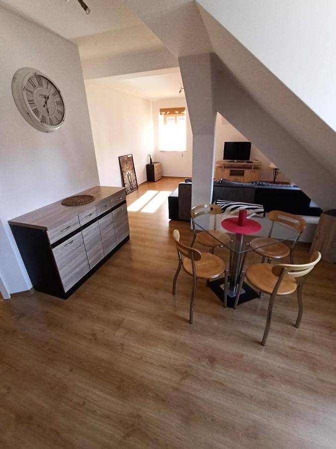 Appartement entier, Two-Bedroom Apartment in Prachatice, Parc national de Sumava