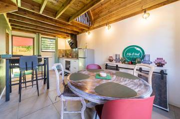 Maison de campagne pour 5 personnes, avec jacuzzi ainsi que sauna et jardin à Saint-Philippe