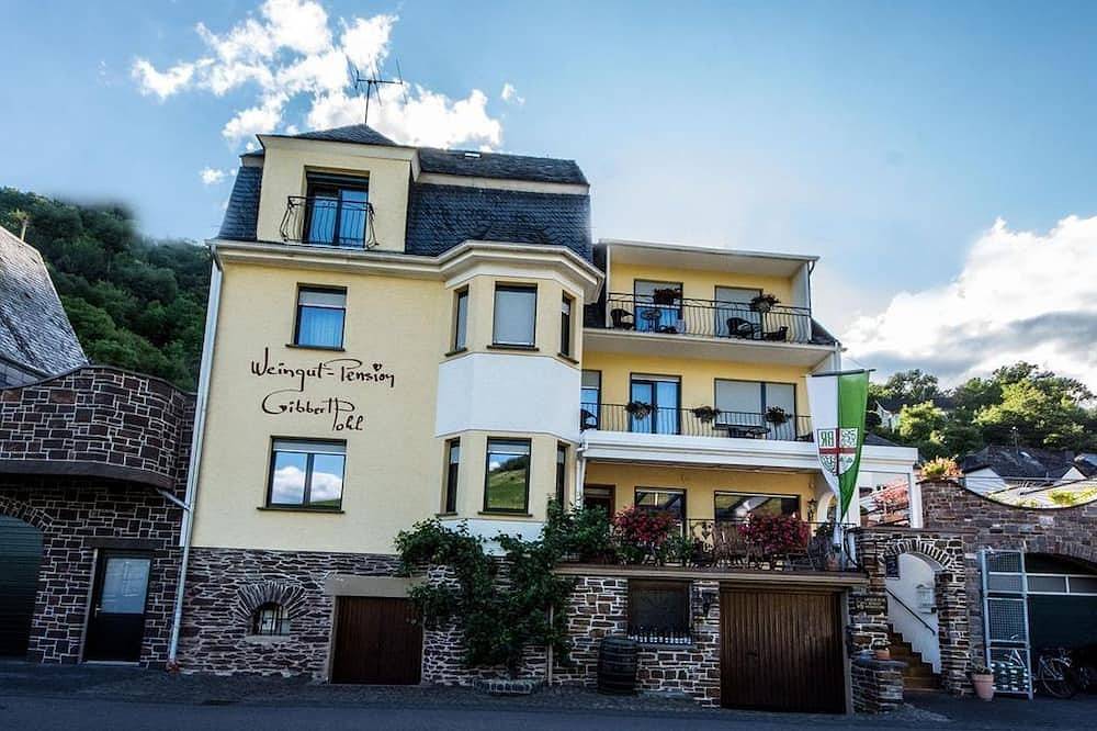 Gibbert-Pohl, Pension-Weingut - Doppelzimmer Dusche/Wc, teilweise Balkon in Briedel, Traben-Trarbach und Umbegung