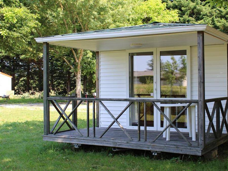 Camping Parc de Launay - Zelt 2 personen - Zelt Étape - 2 Personen - Seeblick in Souvigné (Indre-et-Loire), Tours und Umgebung