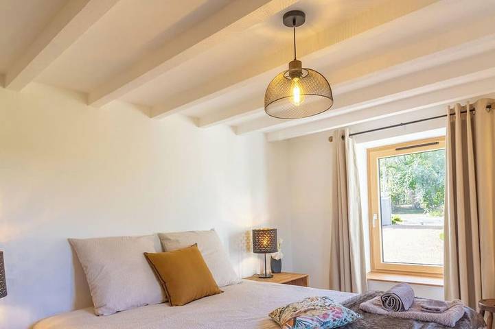 Gîte confortable à la campagne, 2 chambres, vue dégagée in Baugé-en-Anjou, Vallée de la Loire