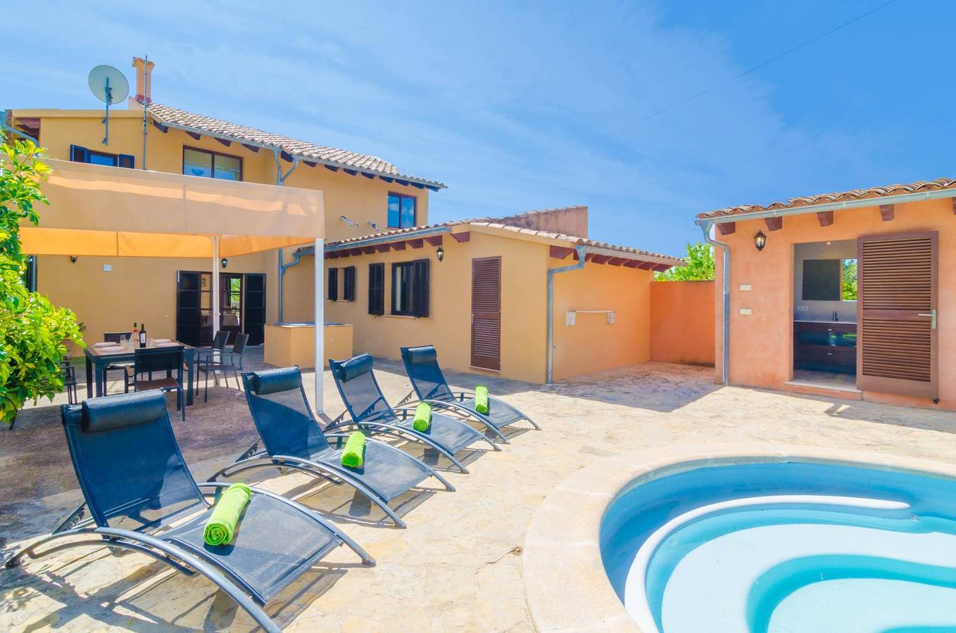 Villa voor 6 personen met terras in Campanet, Mallorca Binnenland