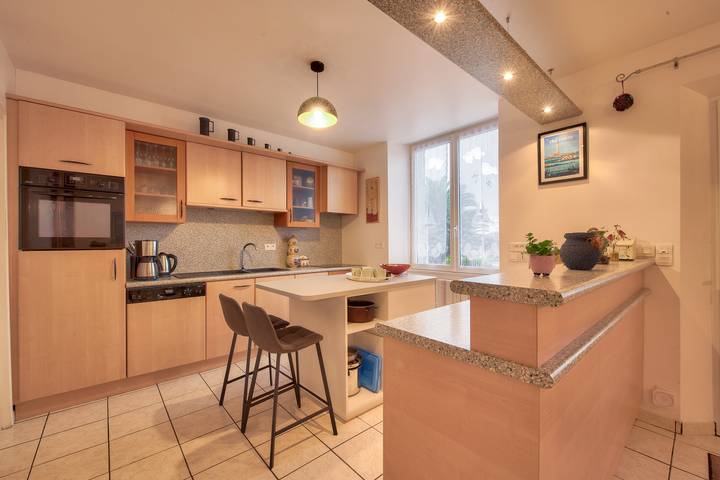 Location de vacances pour 6 personnes, avec terrasse et jardin, animaux acceptés dans Lilia - 3