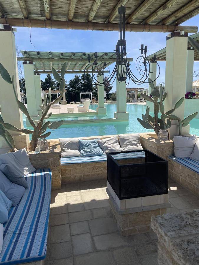 Villa Elisabetta con idromassaggio e area piscina in Alezio, Golfo di Taranto