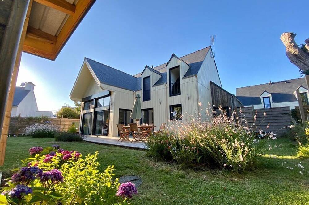 Logeo Eco-Villa.  Presqu'île de Rhuys - Gulf of Morbihan in Sarzeau, Côte des Mégalithes