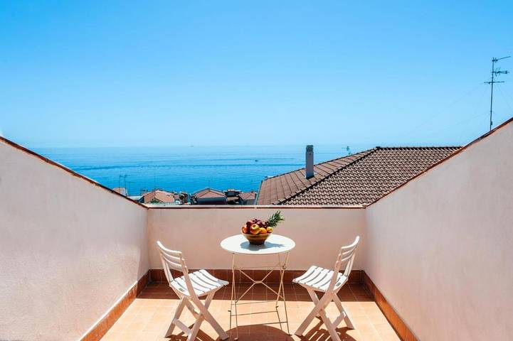 Apartamento de vacaciones para 9 personas, con vistas y terraza - 1