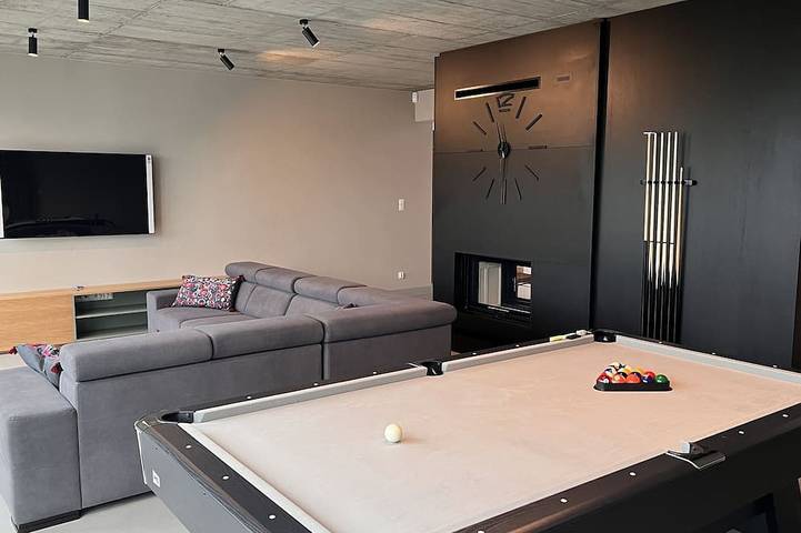 Ledowohouse New Industrial Style up to 15 guests, kids friendly, own golf course in Mer Baltique polonaise