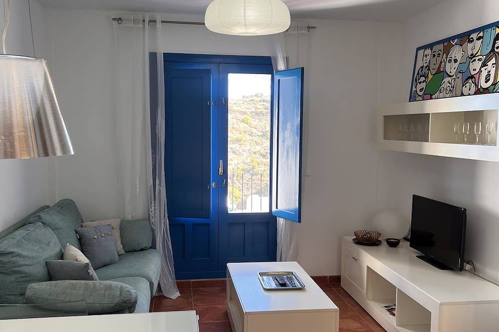 Ganze Wohnung, Edanescapes - La Vista Azul. Sea View Apartment in Mojacar Pueblo, pet Friendly in Mojácar Pueblo, Mojácar