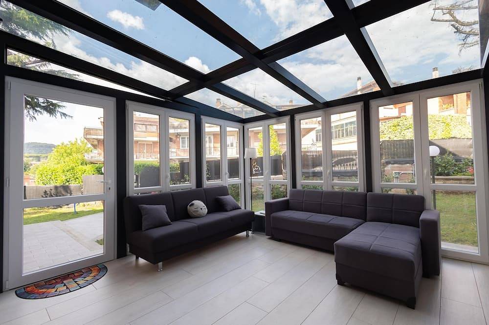 Apartamento entero, House of cat  in Grottaferrata, Castelli Romani