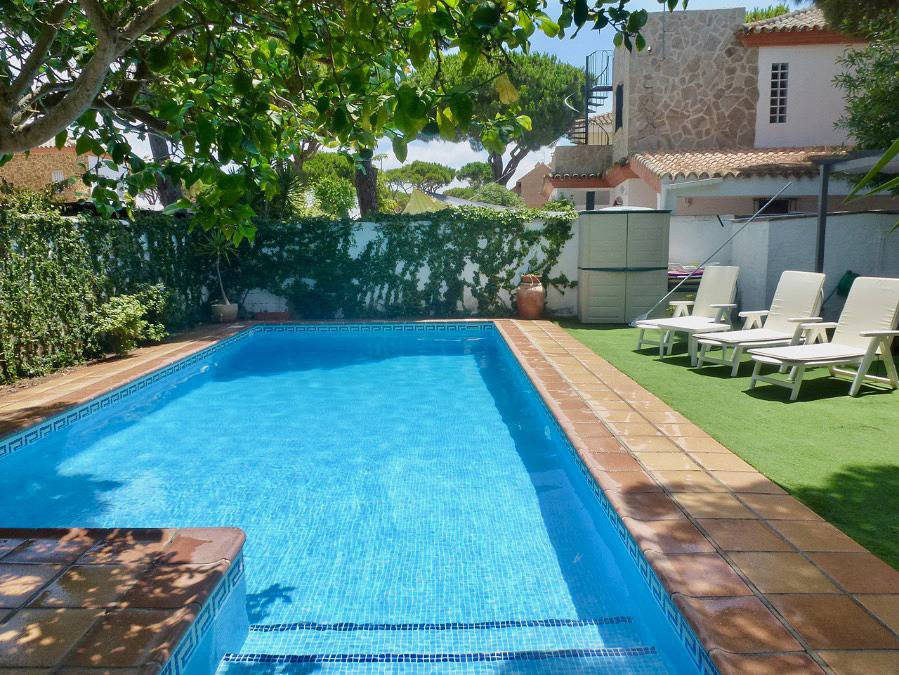 Villa Estribor in Sancti Petri, Chiclana de la Frontera