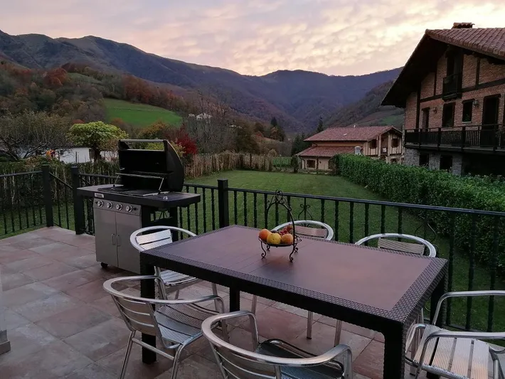 Casa de vacaciones para 9 personas, con jacuzzi y jardín - 1