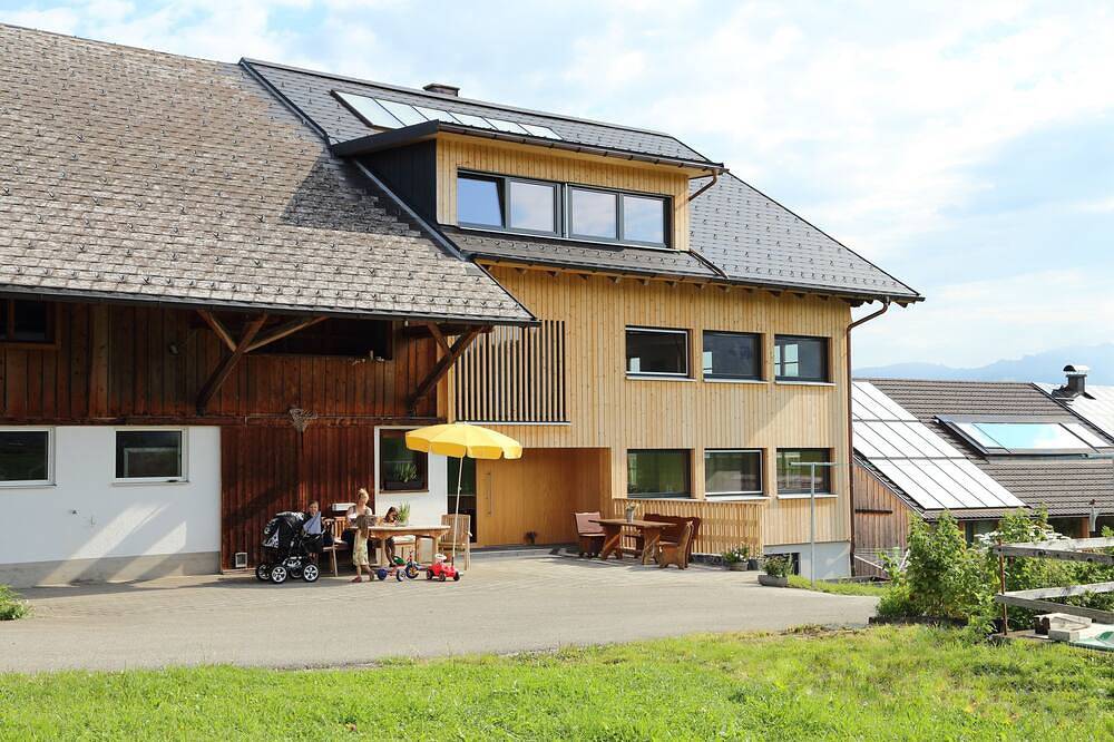 Ganze Wohnung, Ruhig und sonnig gelegene Ferienwohnung , 7 Gehminuten ins Dorfzentrum in Schwarzenberg, Bodensee-Vorarlberg