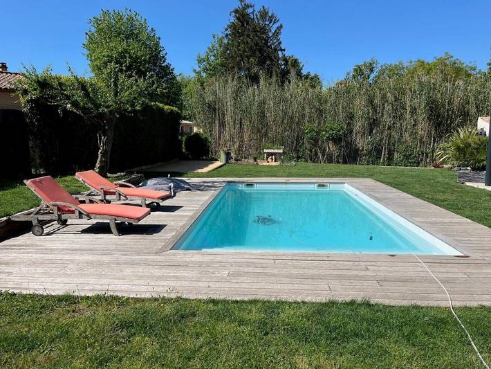 Location de vacances pour 6 personnes, avec piscine et jardin à Gardanne - 2