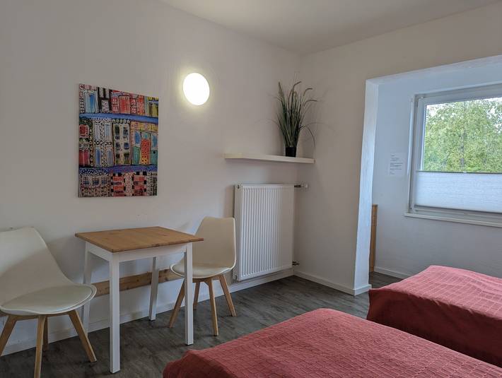 Apartamento entero, Casa de huéspedes Koblenz planta superior para hasta 7 personas con uso de jardín y barbacoa in Kesselheim, Coblenza