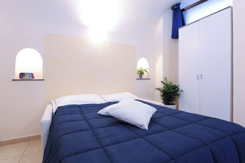 Ganze Wohnung, Alfieri \" Flat Moon\" Amalfi Coast in Castiglione, Sorrento Coast