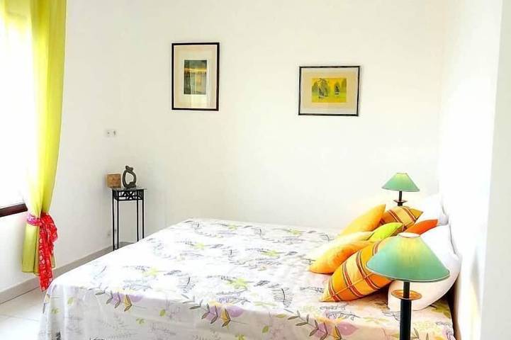 Gîte pour 4 personnes, avec Terrasse dans Office De Tourisme De Propriano - 3