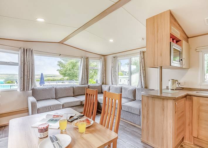 Caravan for 6 people in South-Wales