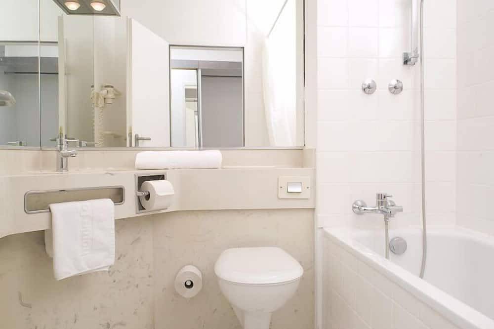 Ganze Wohnung, Serviced Apartment kostenloses Wlan und zweiwöchentliche Reinigung in Langen, Landkreis Offenbach