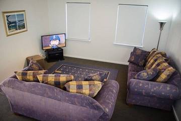 Holiday Home for 12 People in Dunsborough, Western Australia, Photo 4