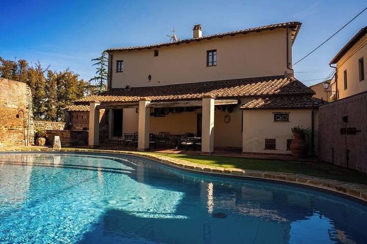 Ferienwohnung für 2 Personen, mit Garten und Terrasse sowie Pool