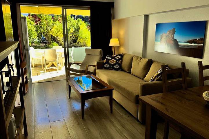 Ferienwohnung für 3 Personen, mit Pool und Balkon - 1