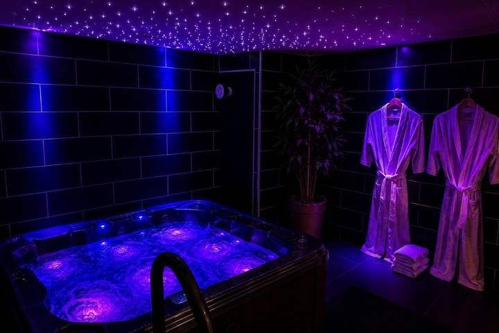 Appartement de vacances pour 2 personnes, avec Jacuzzi et Terrasse