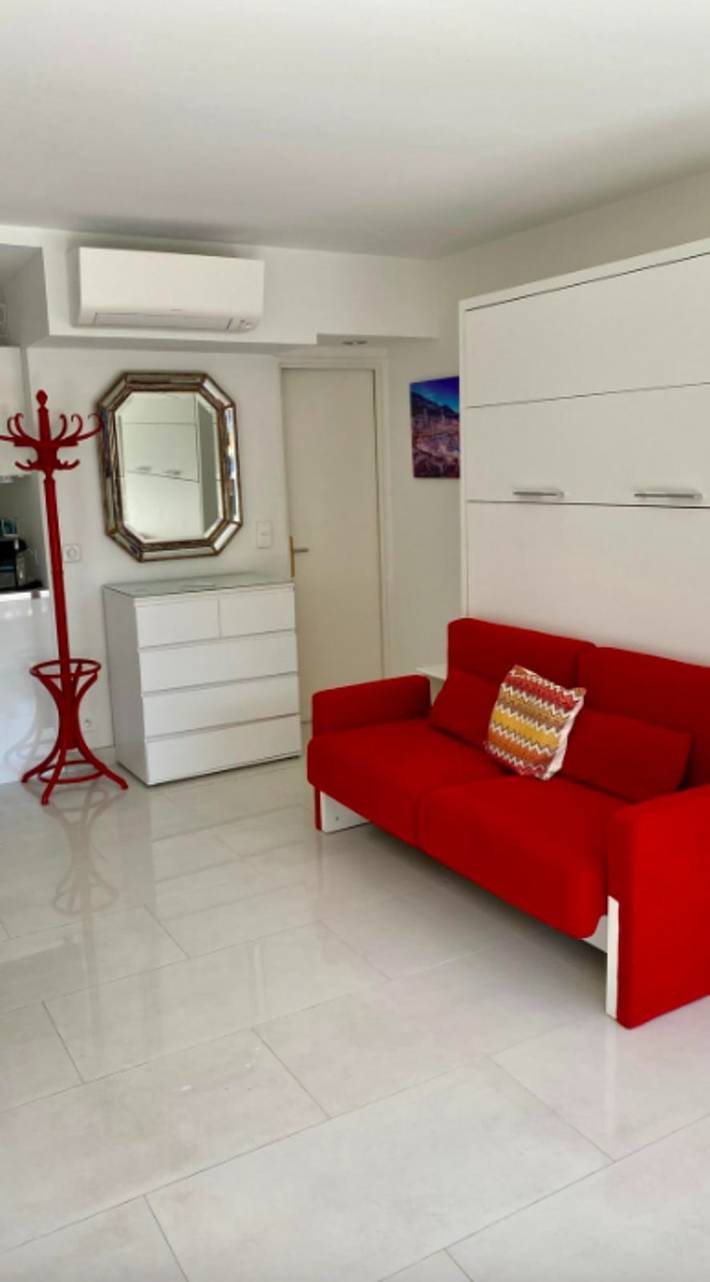 Studio entier, Beau Studio avec piscine partagée in Saint-Tropez, Côte méditerranéenne (France)