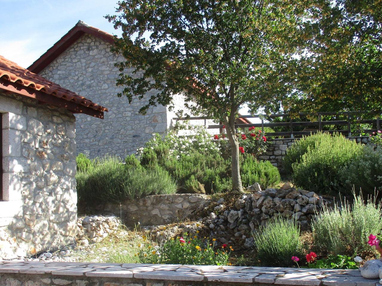 Romantic Stonehouse in Amygdalia, Kynouria