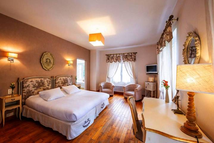 Hôtel pour 2 personnes, avec Terrasse ainsi que Jardin et Vue