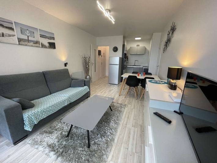 Gîte pour 4 personnes, avec Balcon dans Plage des Becs - 2