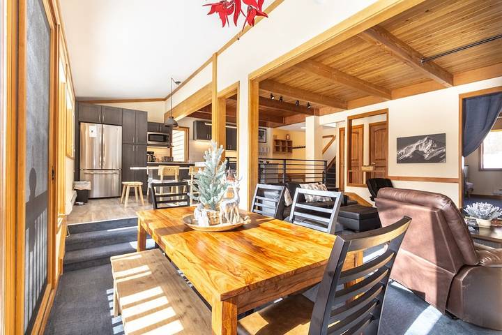 Vacation rental for 10 people, with pool and hot tub as well as sauna in Keystone