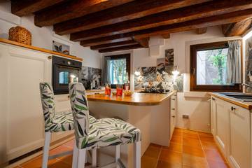 Apartment for 2 People in Venice, Venice Province, Photo 1