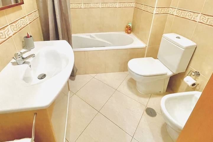 Entire apartment, Vila Praia 7 - Great location, pool and beach apartment in Alvor, Faro District