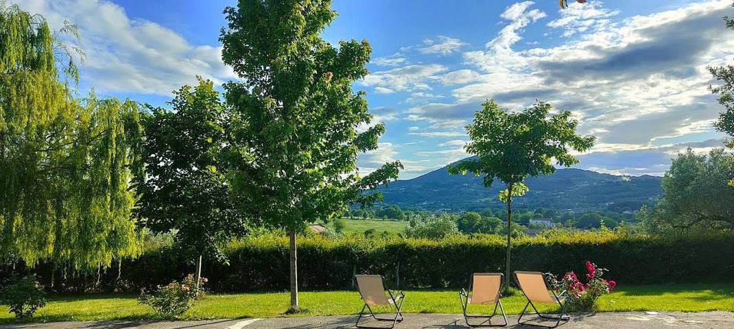 Agriturismo per 2 persone, con Terrazza e Giardino nonché Panorama in Provincia di Caserta