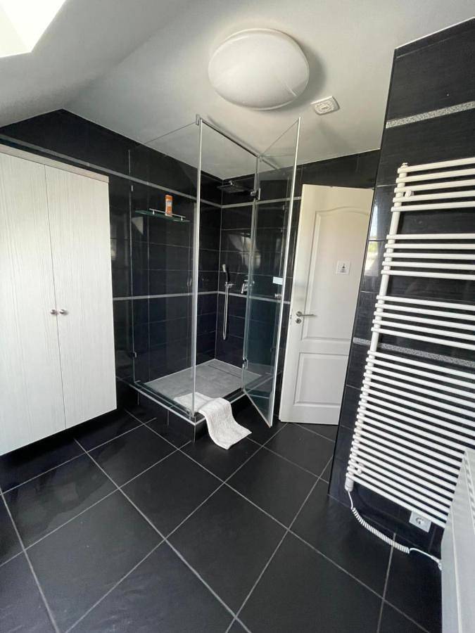 Ferienhaus für 6 Personen, mit Ausblick und Garten sowie Pool und Seeblick in Westtransdanubien - 3