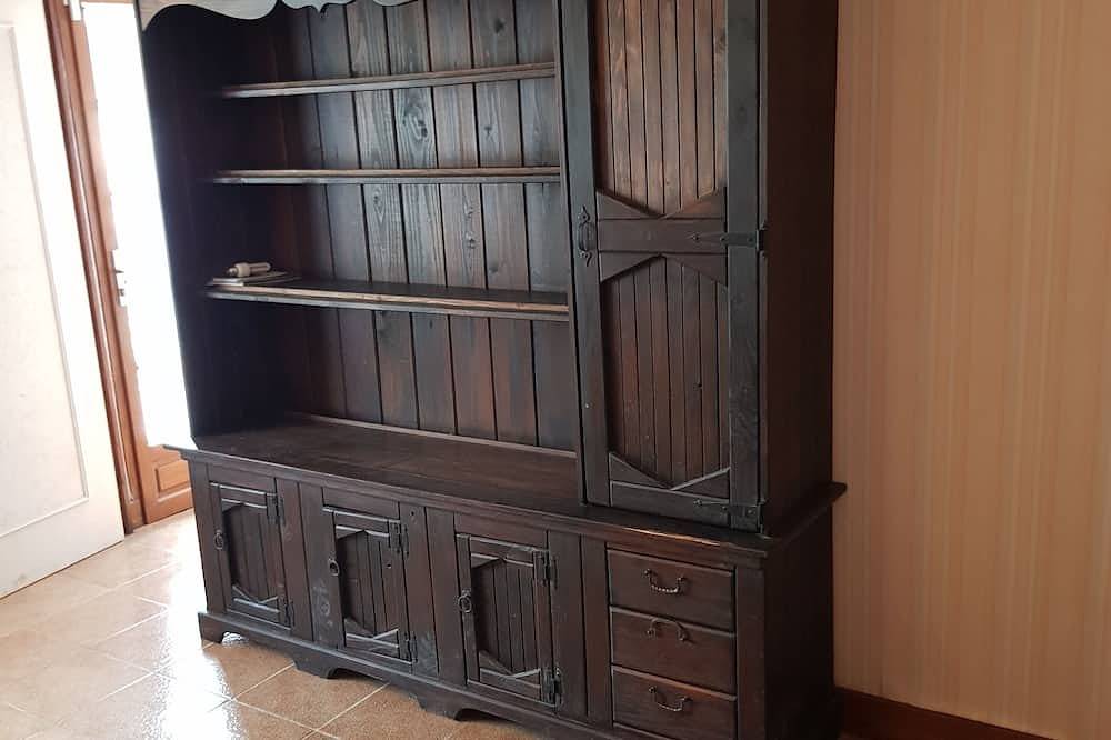 Gîte Dans Belle Maison Périgourdine sur 80 ha in Plazac, Périgord Noir