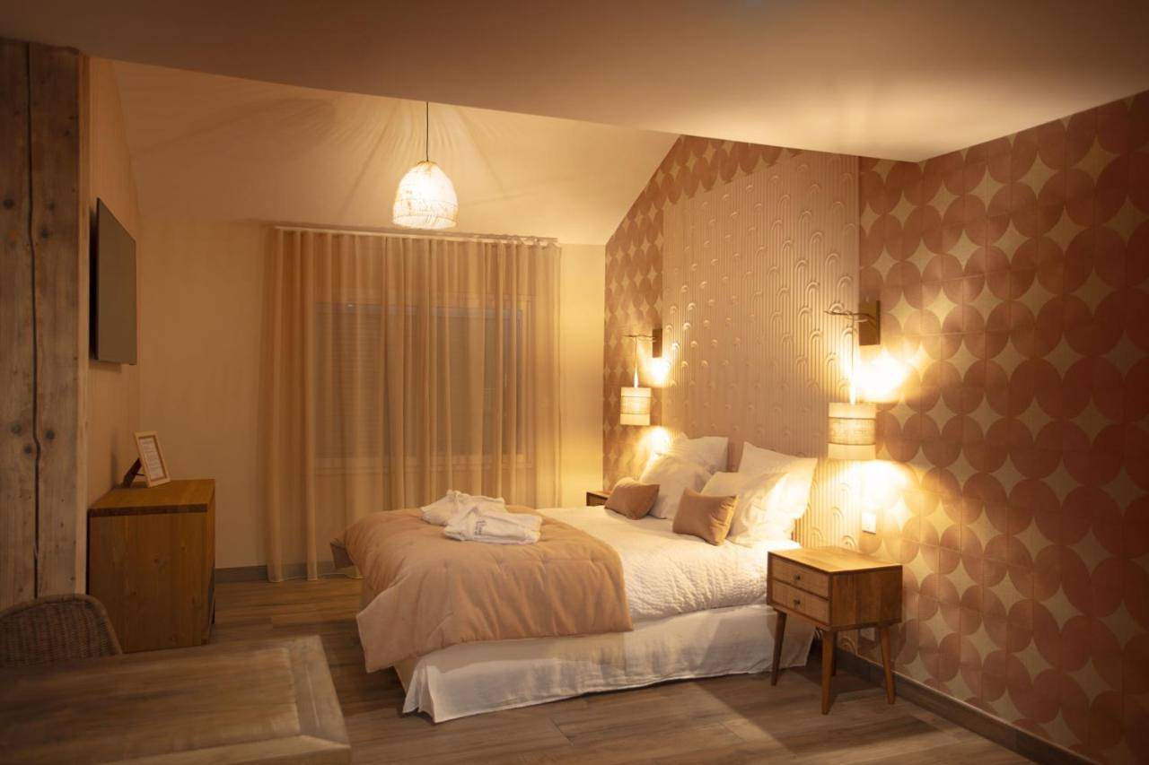 Double Room in Mouthe-Lac et Mont d’Or, Jura Francais